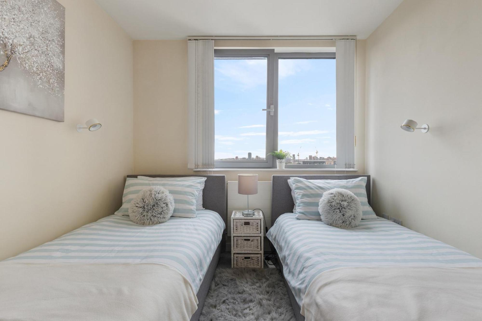 Stratford Skyview Apartment Londyn Zewnętrze zdjęcie